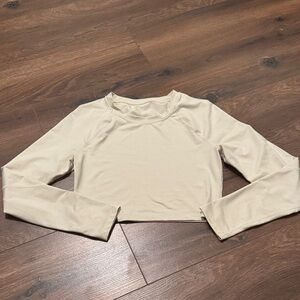 Alphalete Long Sleeve Crop Top XS Beige Cream Athletic Gym Top Fitted Activewear